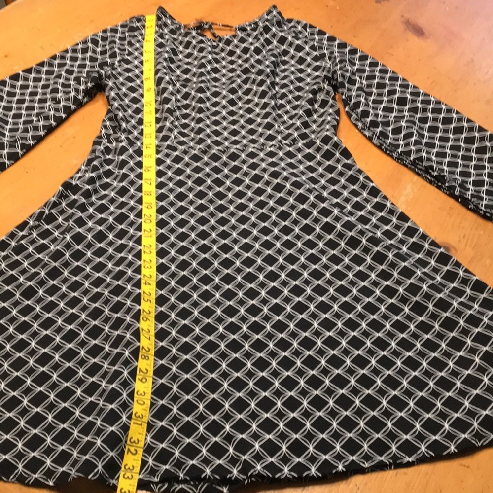 Charlotte Russe Black White Geometric Lattice Open Back Mini Dress Small D3072 - Picture 4 of 8